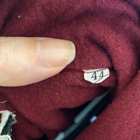 Vintage Christian Dior Sweater 100%Wool - Picture 5 of 10